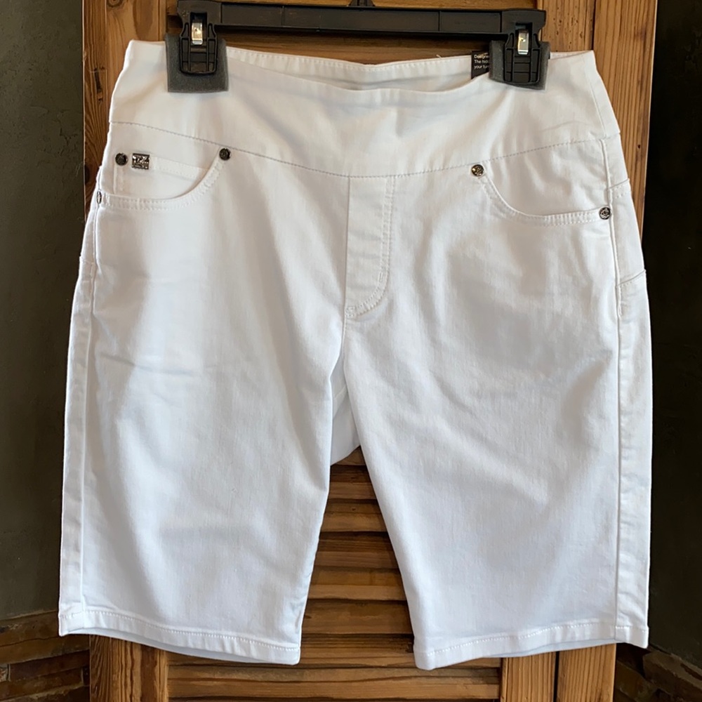 Lisette Montreal White Cotton Shorts